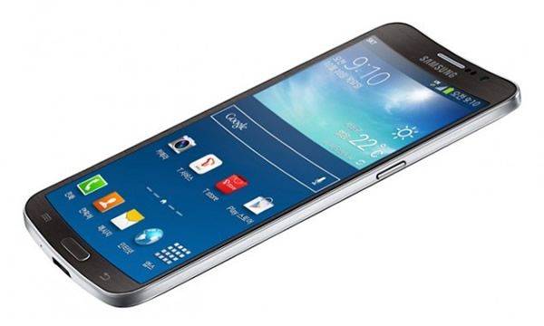 Samsung anunció el Galaxy Round - Su smartphone pantalla curva