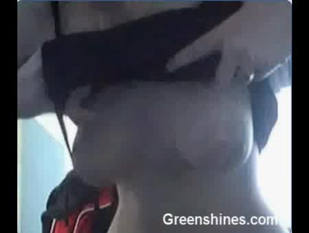 Pillada en la webcam por el papá