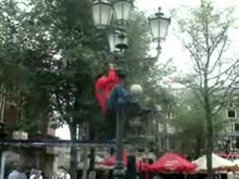 Equilibrista con el balón